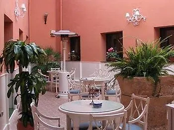 Palacio Manillas Sabiote